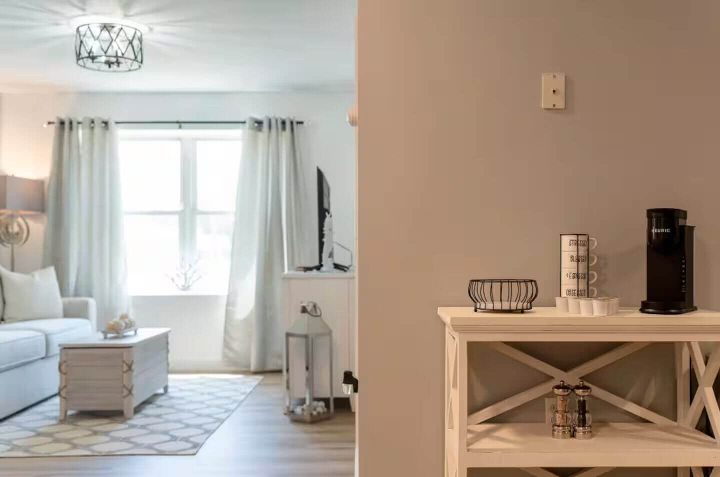 Charming Stay14_converted