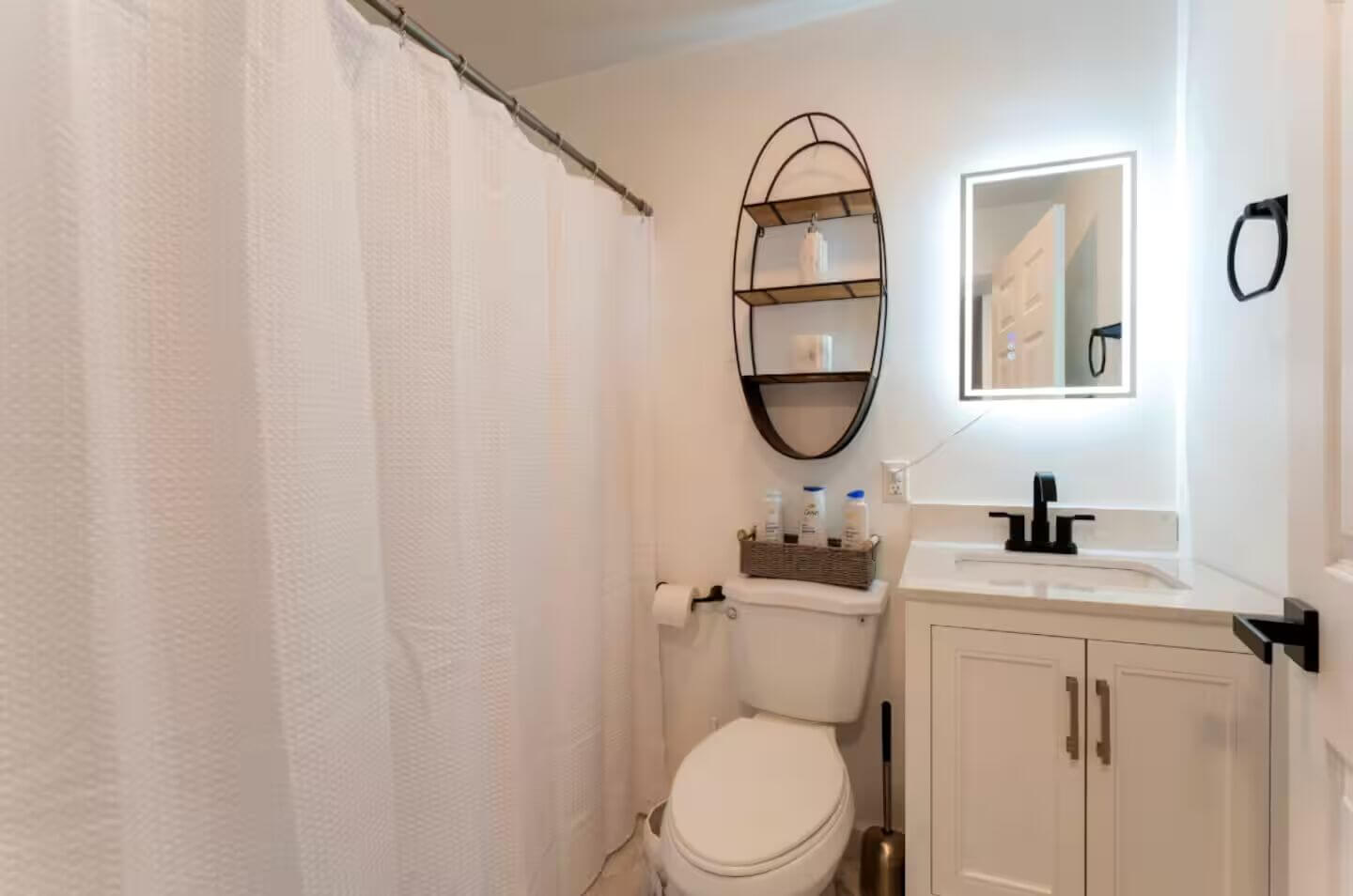 Charming Stay1_converted