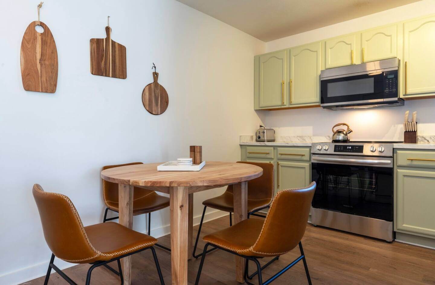 Cozy Condo5
