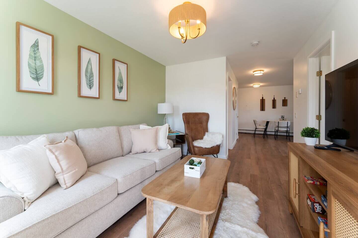Lovely Condo19_converted