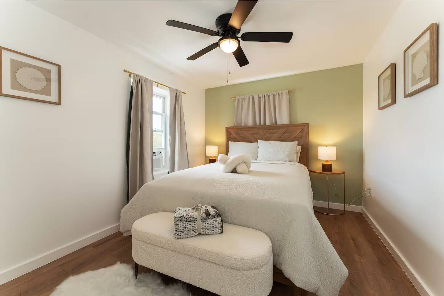 Lovely Condo6_converted