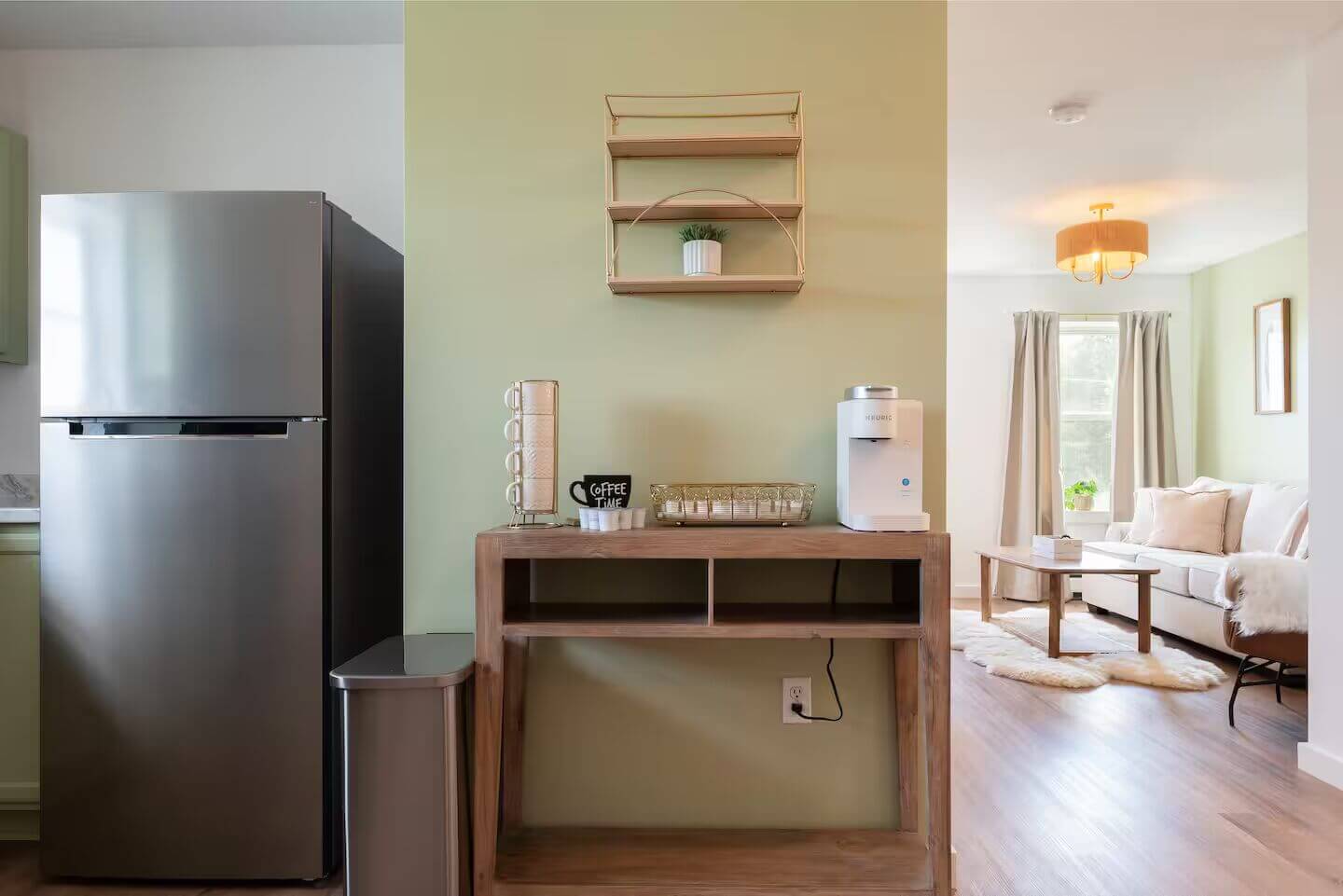 Lovely Condo7_converted